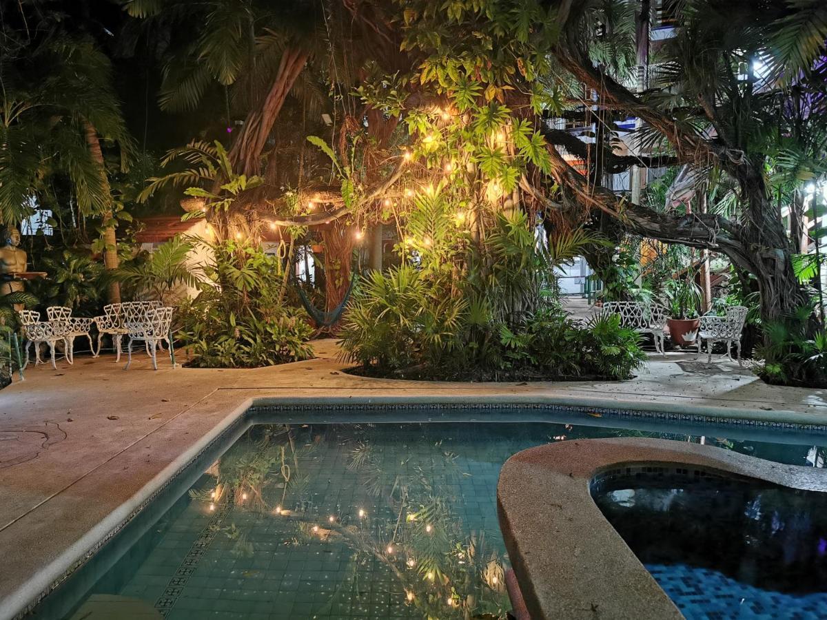 Eco-Hotel El Rey Del Caribe Cancun Exterior photo